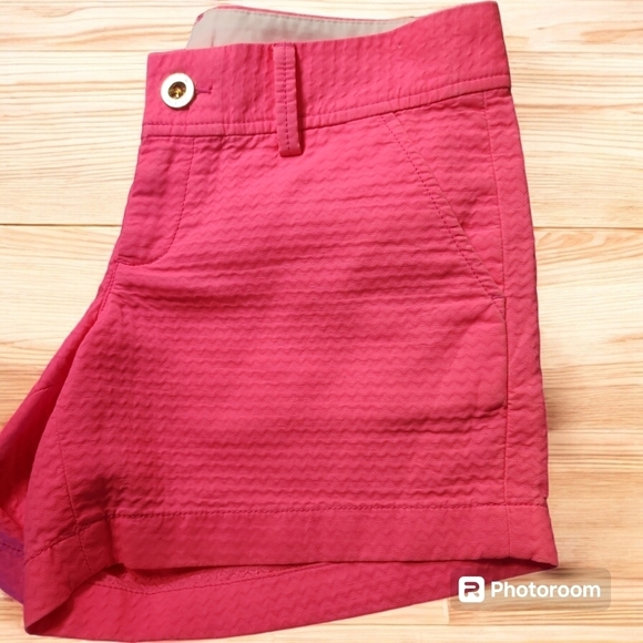 Lilly Pulitzer Vibrant Pink Chic and Casual Shorts for Women - Picture 4 of 9